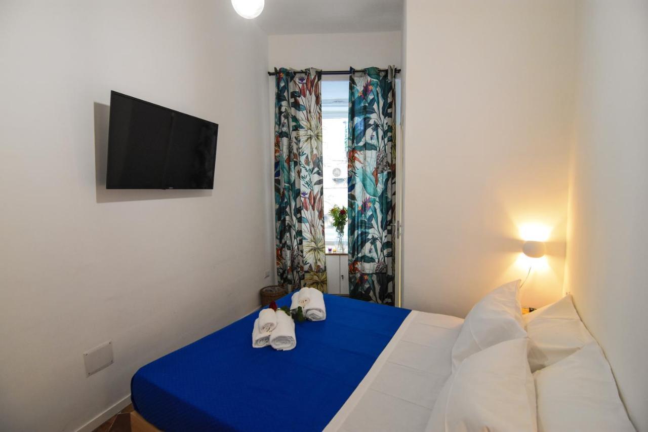 La Dimora Di Artemide B&B 나폴리 외부 사진