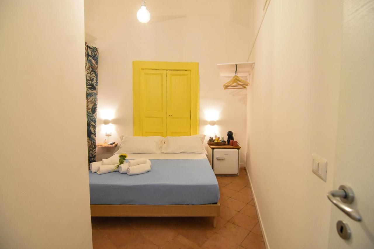 La Dimora Di Artemide B&B 나폴리 외부 사진