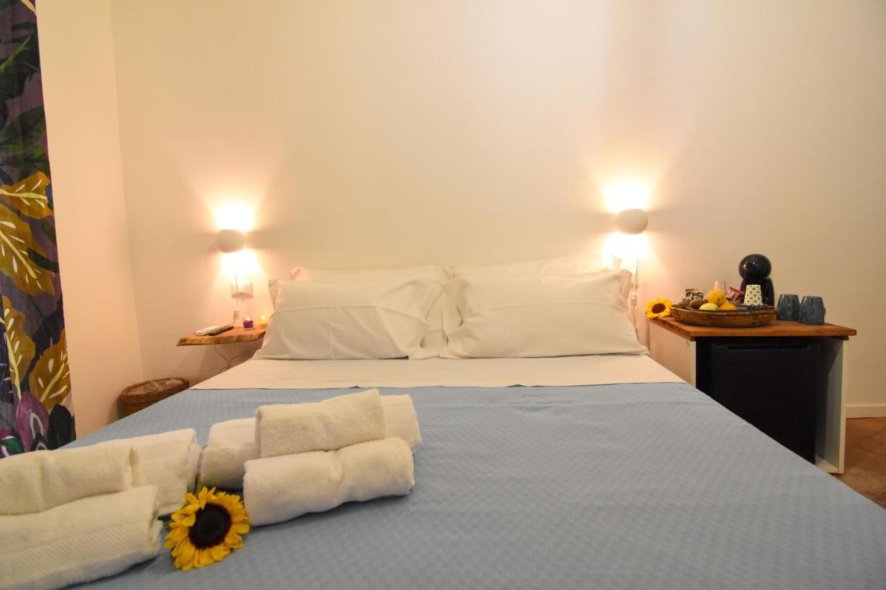 La Dimora Di Artemide B&B 나폴리 외부 사진