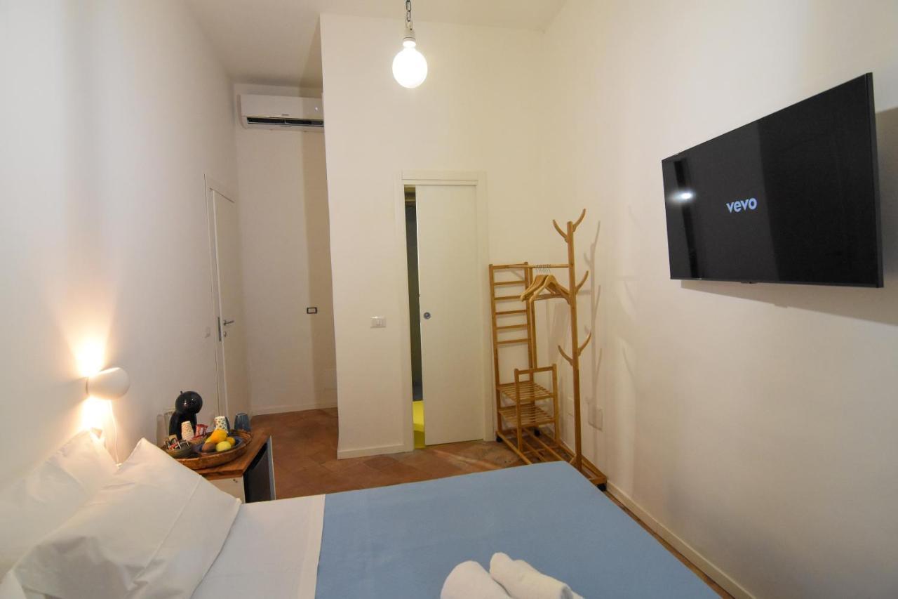 La Dimora Di Artemide B&B 나폴리 외부 사진